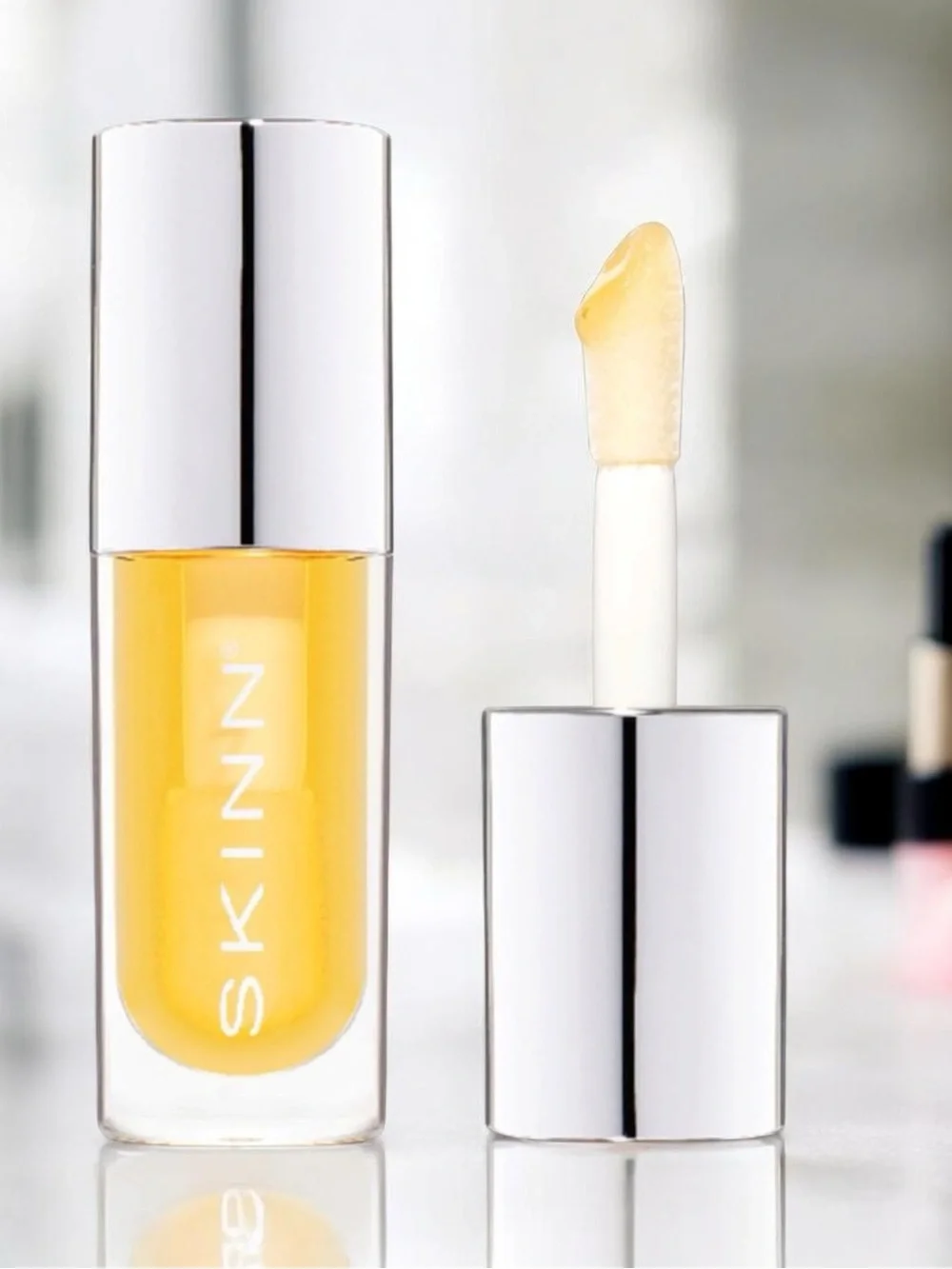 New and Sealed 2-SKINN Luminous Lip Oil in Golden and Blush